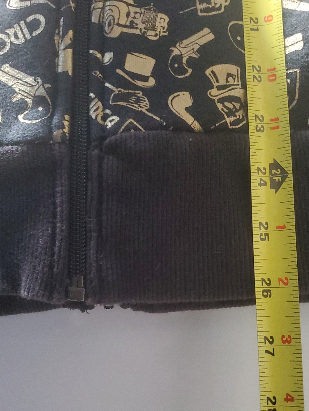 Vintage Circa Y2K Skate Hoodie Black Gold Graphic Print Size Small Baggy Mens - Picture 14 of 16